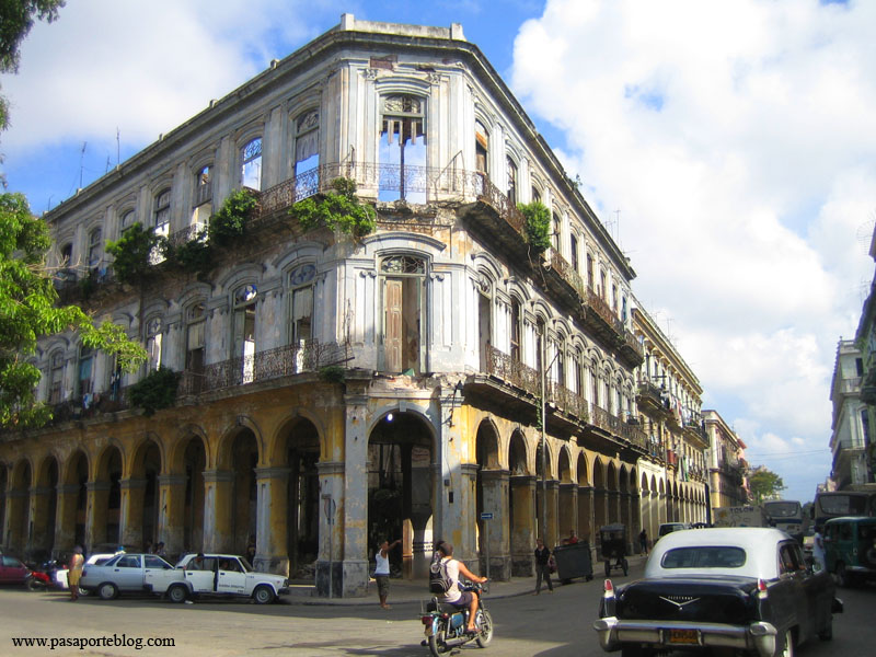 Timo en La Habana viaje a Cuba domino en la habana vieja